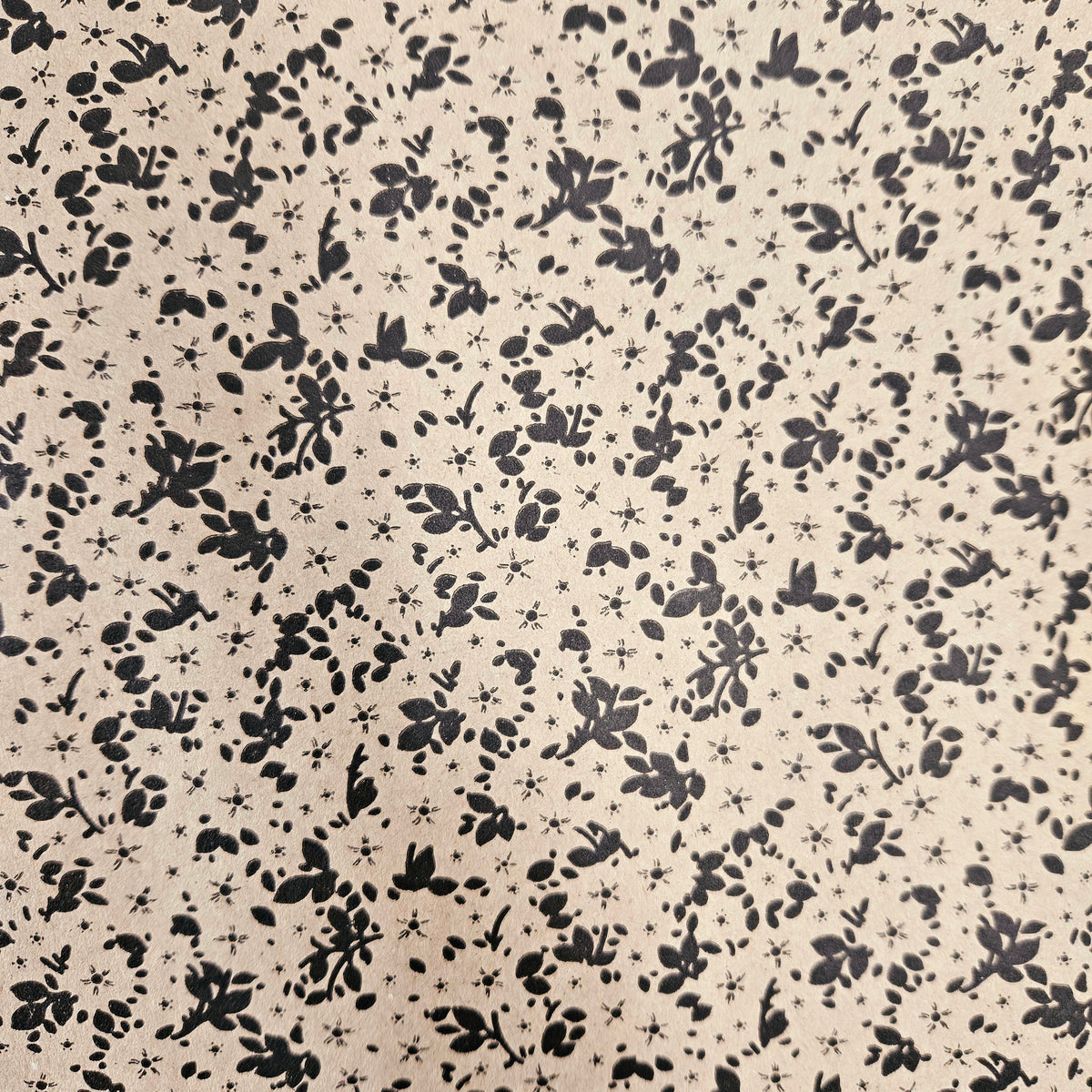 Wrapping Paper Black Flowers on Kraft (10 Meter Roll)