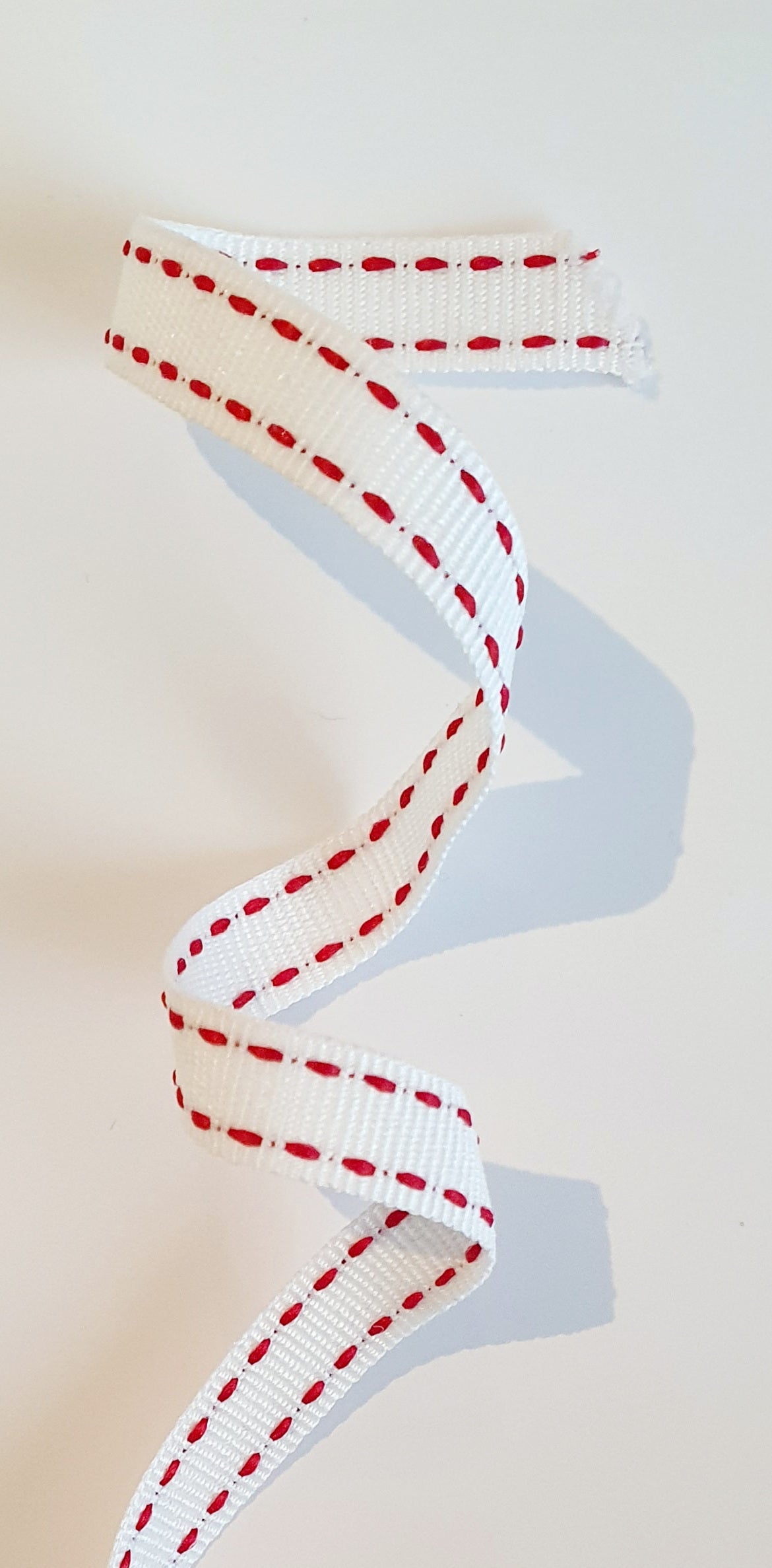 Petersham White with Red Side Stitch 5 Meter